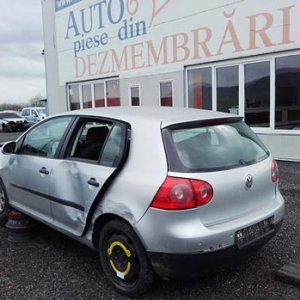 Dezmembrez Volkswagen Golf 5, 1.9 tdi