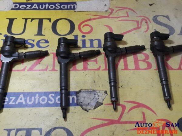 Injector 0445110174 Opel Astra H 1.7 cdti bosch