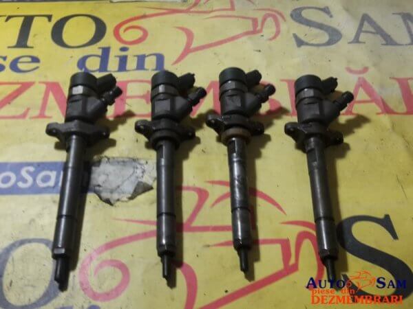 Injector 0445110259 Ford Focus 2 1.6 Tdci