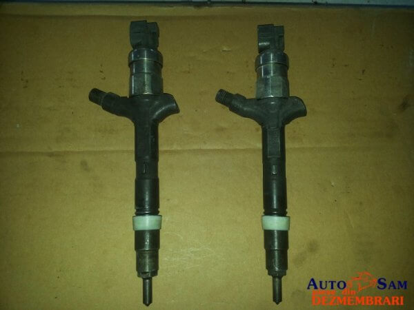 Injector 23670-27030 Toyota RAV4 2.0 D-4D Denso