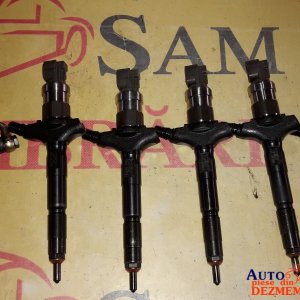 Injector 8-97239161-7 Renault Espace 3.0 dci Denso