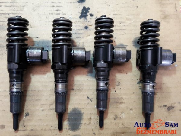 Injector 03G130073B Vw Golf 5 2.0 tdi BKD