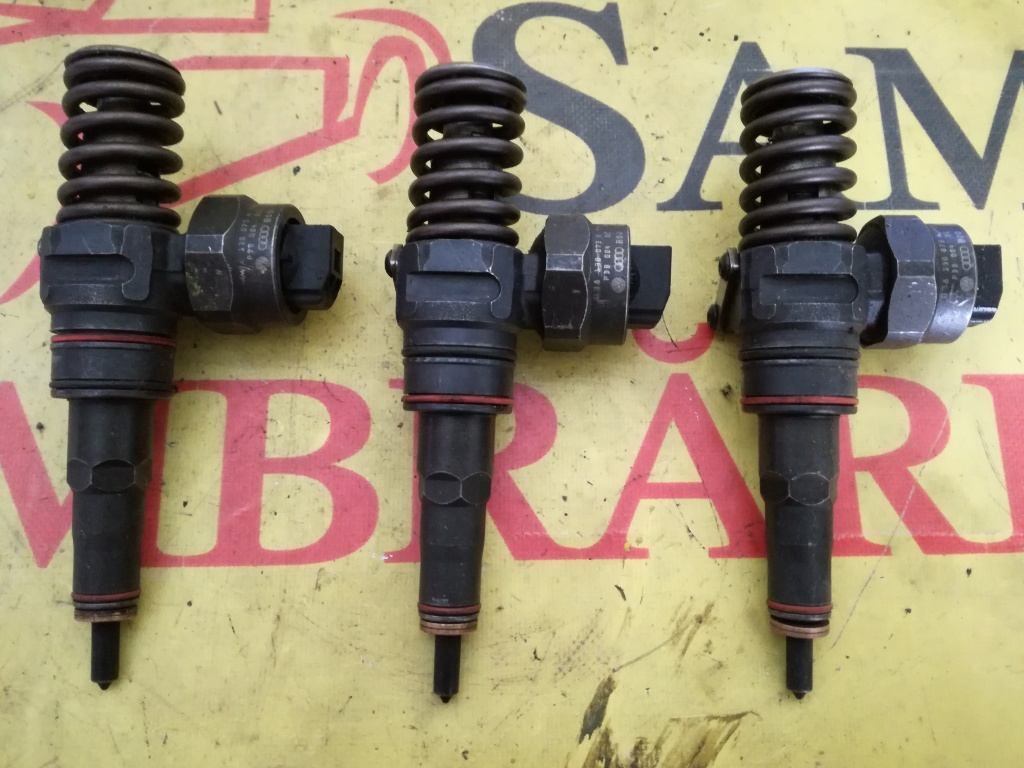 Injector, Ford Galaxy, 1.9 tdi cod 038130073H, 0414720014