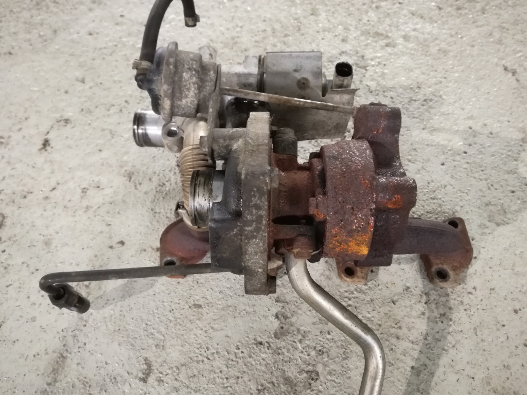 Turbina RENAULT CLIO II 1.5 Dci Cod 54359700000