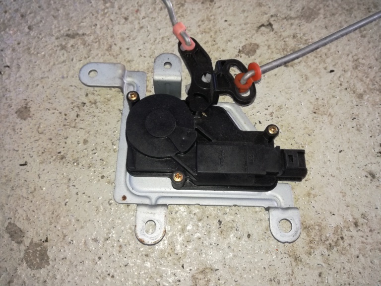 Motoras actuator broasca kia sorento 2006