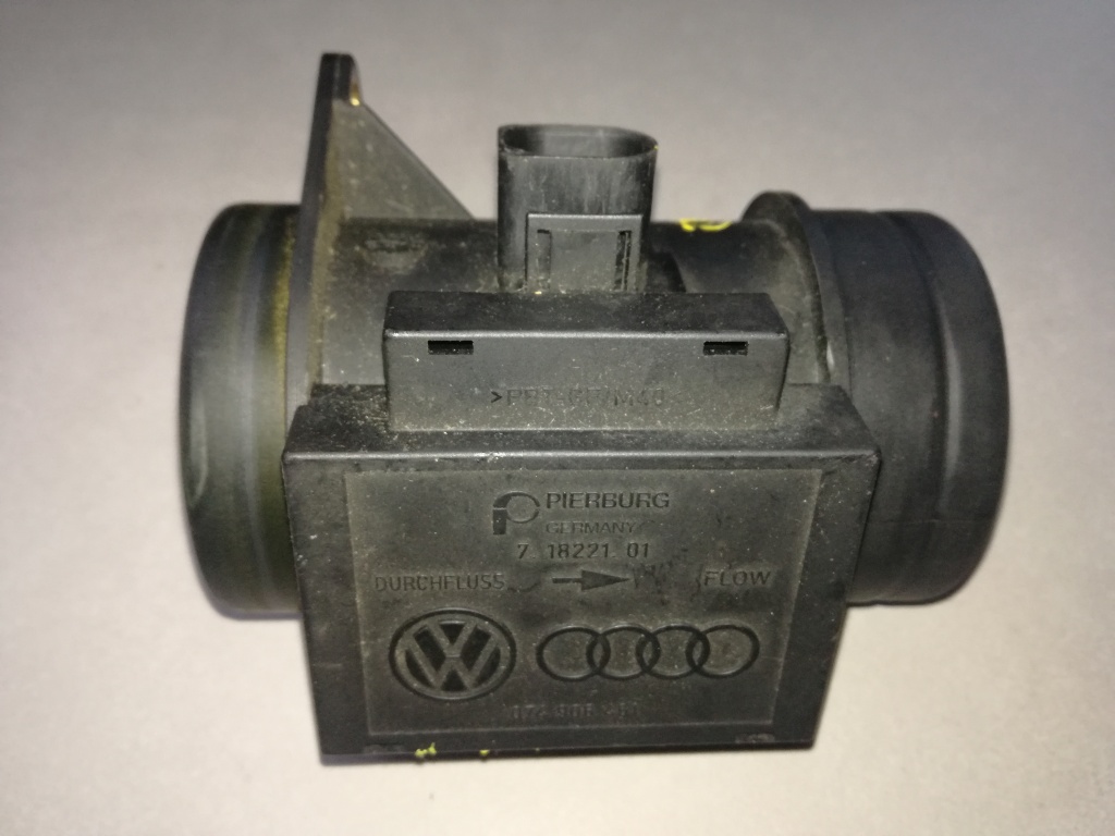 Debitmetru Audi A4 B5 1.9 tdi