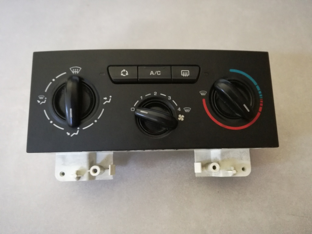 Panou comanda AC, ventilatie citroen c4 cod h5756fc711