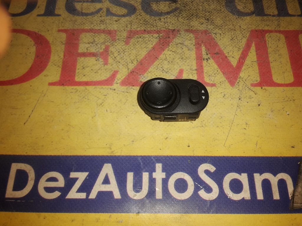 Buton reglaj oglinzi opel astra meriva cod 09226861