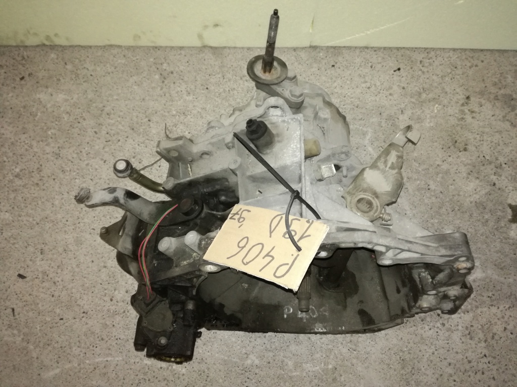 Cutie viteze Peugeot 406 1.9 td cod 20ch43 - imagine 2