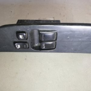 Butoane geamuri electrice Nissan terrano volan stânga